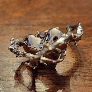 Thorn Wrapped Silver Heart Ring Silver Tone Fashion Jewelry Size 5.5 Open Band